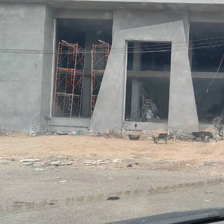 المحارة والبياض